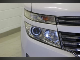 /photos/9998/e65e8dd8-a4a0-42ae-8ff8-c405e8eb6f78_i320x240.jpg